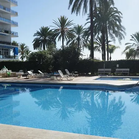 Апартаменты Skol 617 Beachfront Two-bedrooms Duplex With Sea Views Марбелья