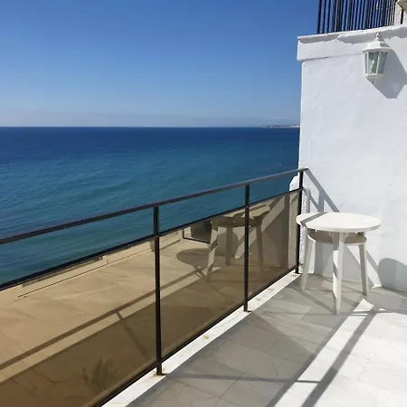 Skol 617 Beachfront Two-bedrooms Duplex With Sea Views Марбелья